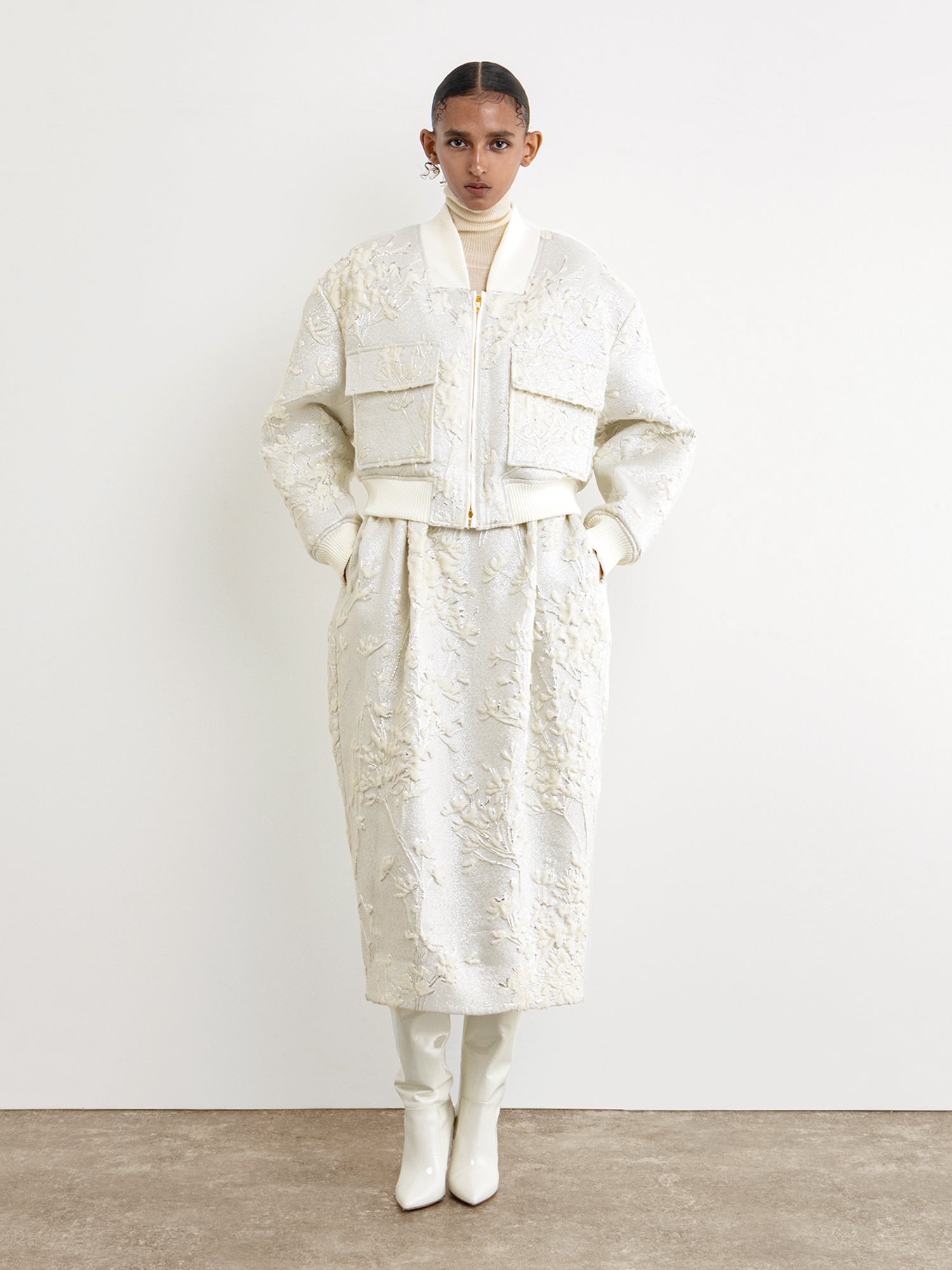 VIBRANZA Down Jacket