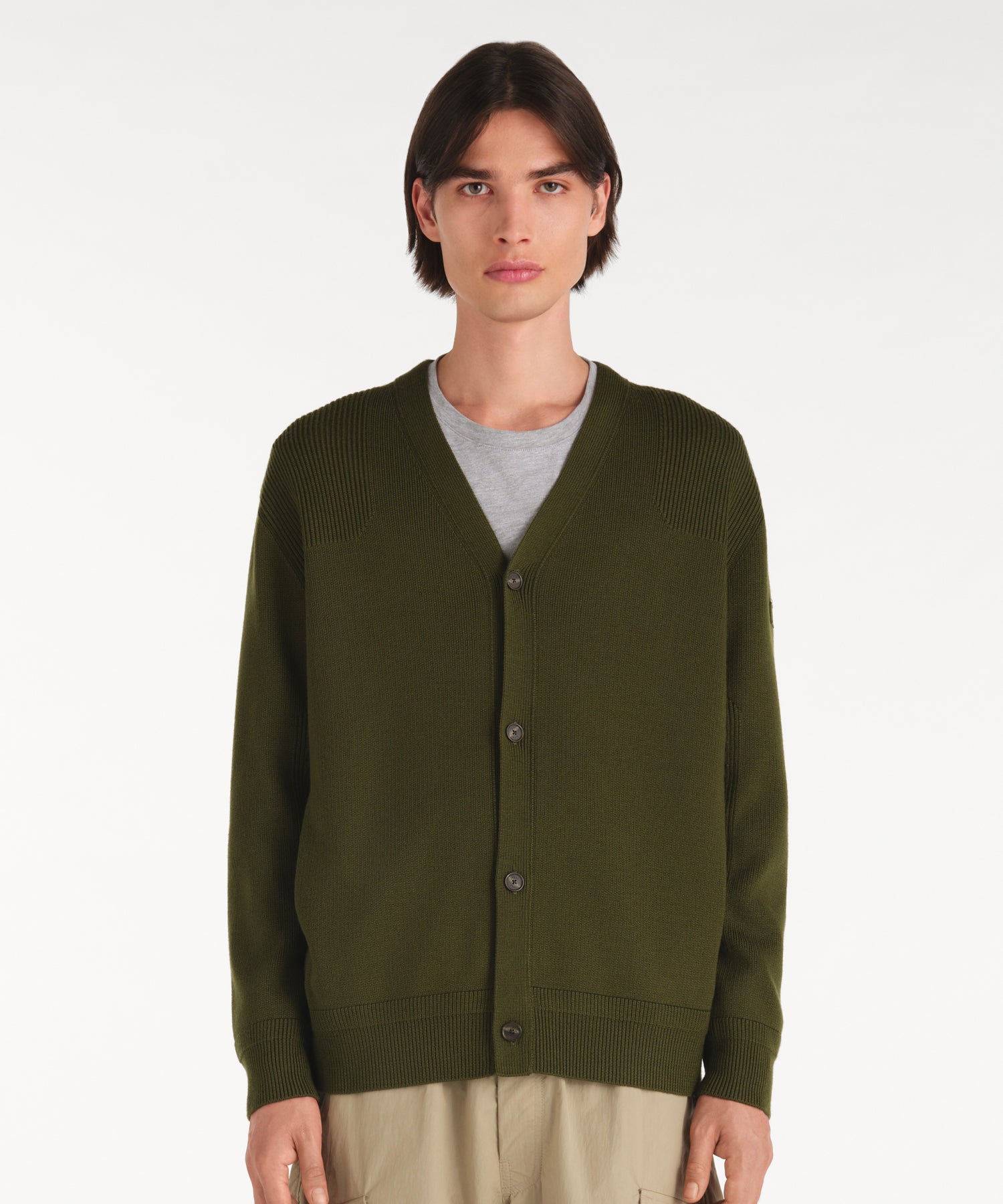 AISNE V-Neck Cardigan