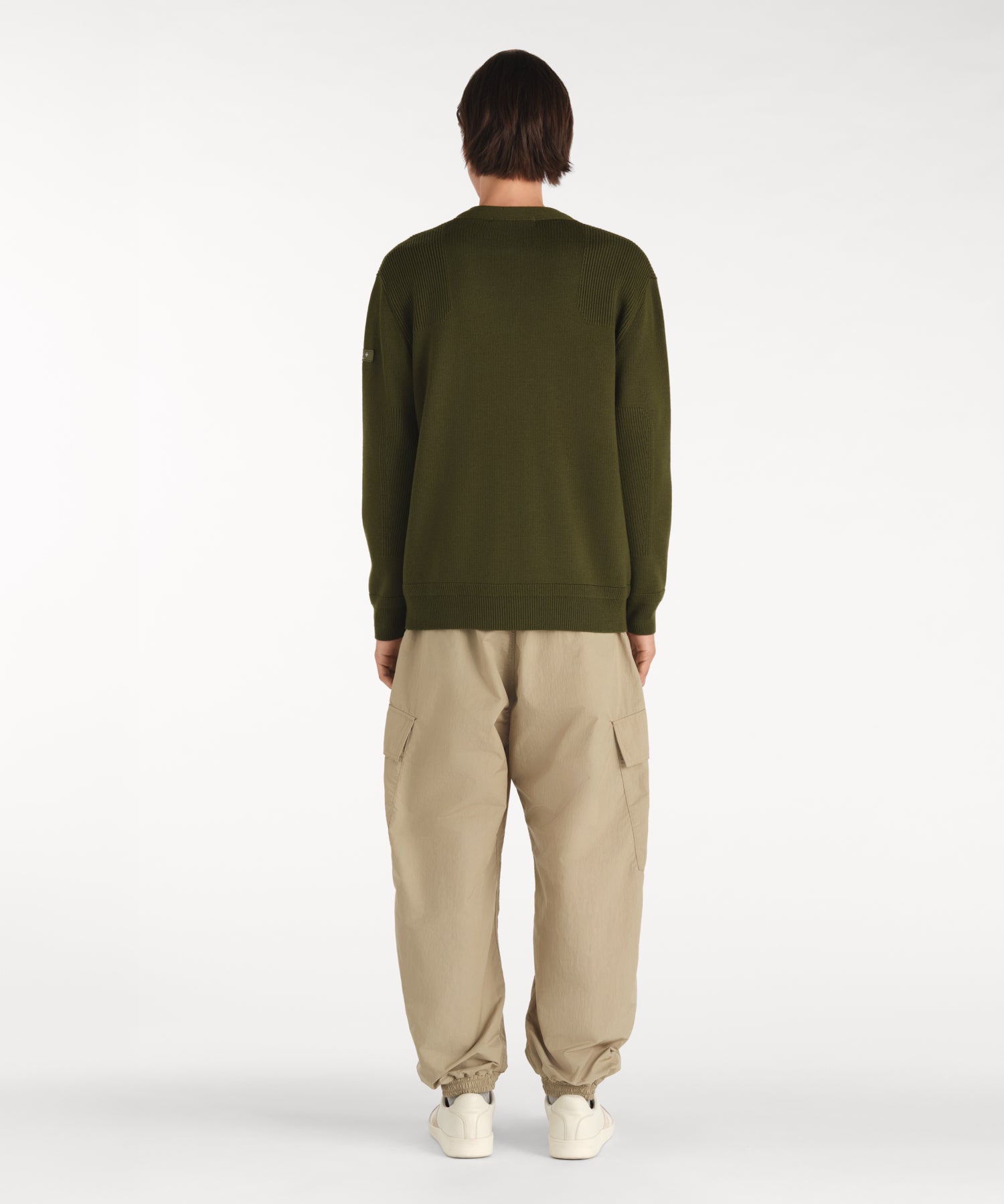 AISNE V-Neck Cardigan
